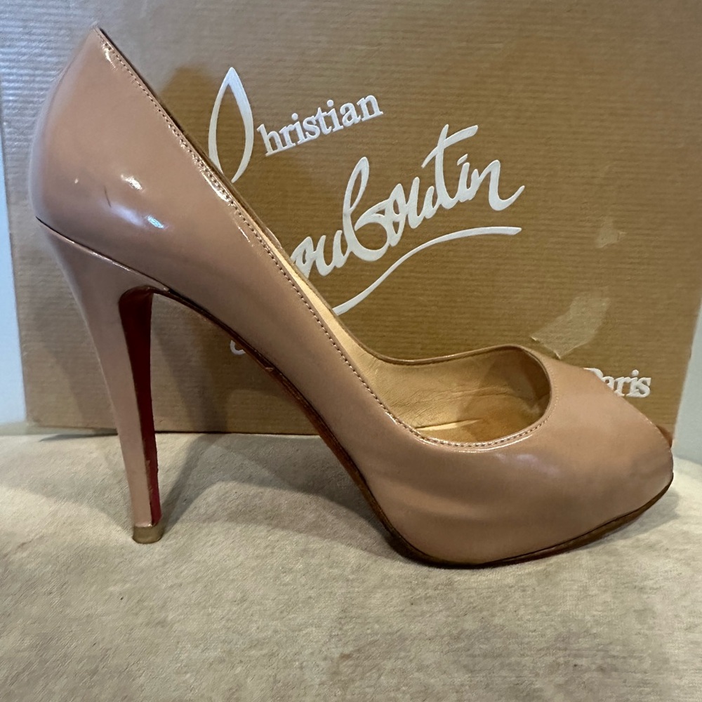 Christian Louboutin Nude Patent Leather Peep Toe Pumps with Red Sole